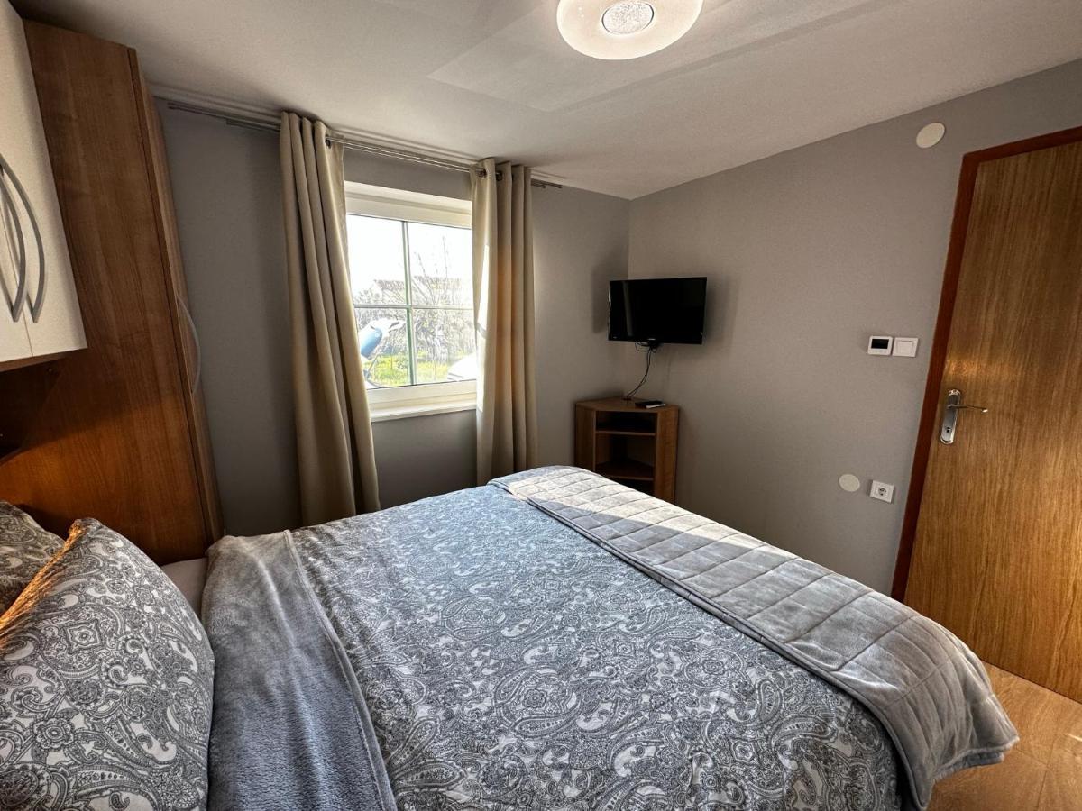 Apartman Veronika Vrsi Exterior photo